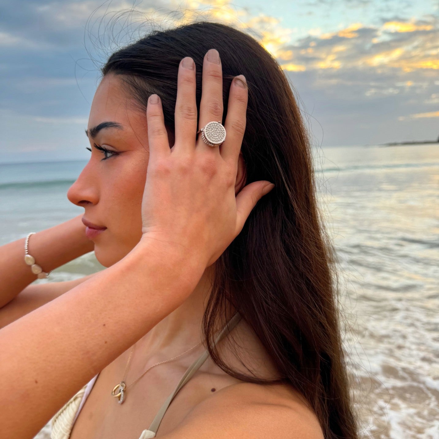 💍The Paris Lip Balm Ring — A Secret of Beauty Hidden in 14K Gold