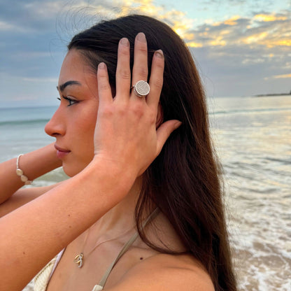 💍The Paris Lip Balm Ring — A Secret of Beauty Hidden in 14K Gold