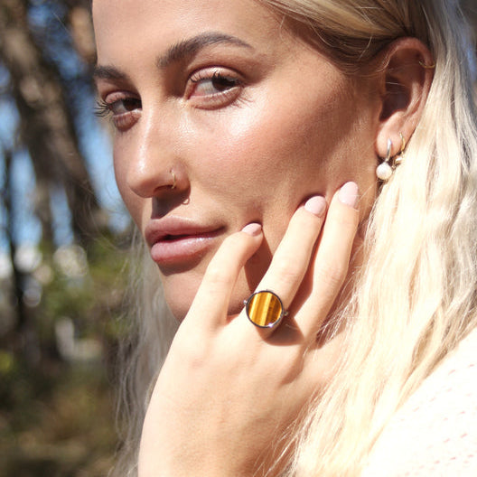 💍The Paris Lip Balm Ring — A Secret of Beauty Hidden in 14K Gold